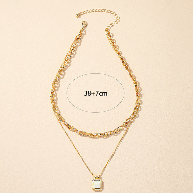 Double-Layered Epoxy Clavicle Chain Necklace with European Influence