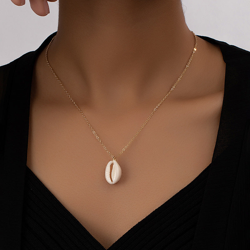 Fresh Seashell Pendant Necklace with Unique Holiday Vibe - Luxe Edition