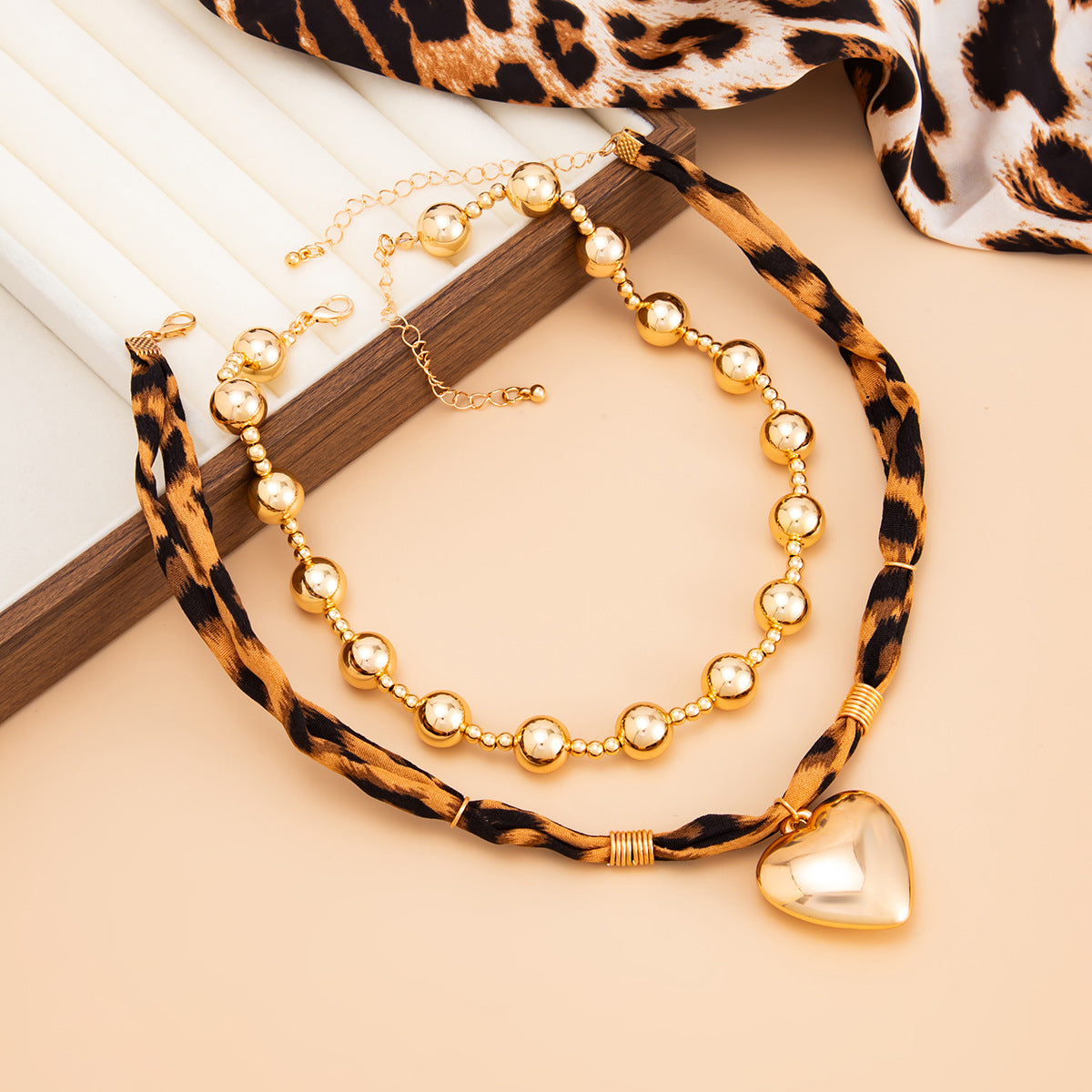 Retro Exaggerated Love Pendant Leopard Print Ccb Round Beads Stacked With Lava Necklace