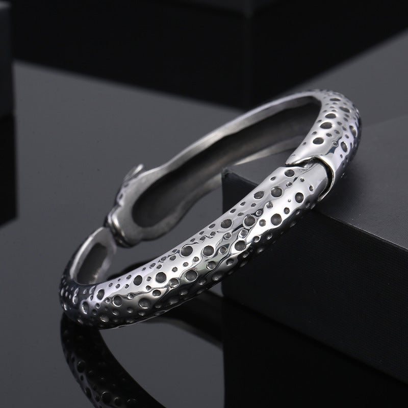 Punk Wind Titanium Steel Animal Leopard Open Bracelet – Stainless