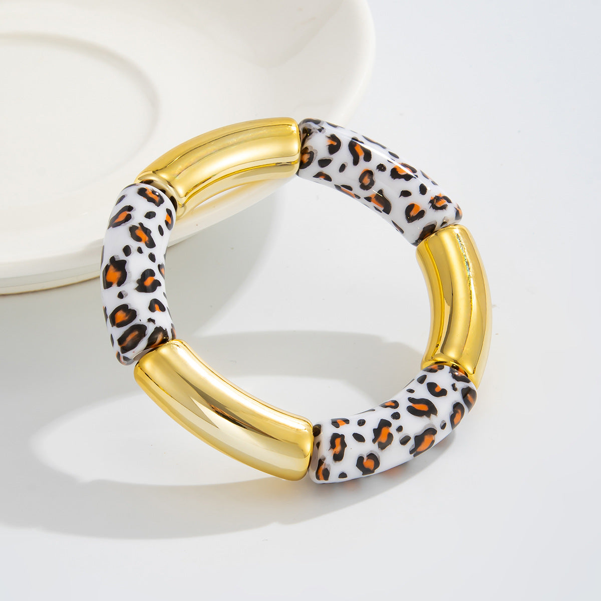 Planderful Vienna Verve Leopard Print Elastic Bracelet For Fashion Forward Women Retro Statement Jewelry