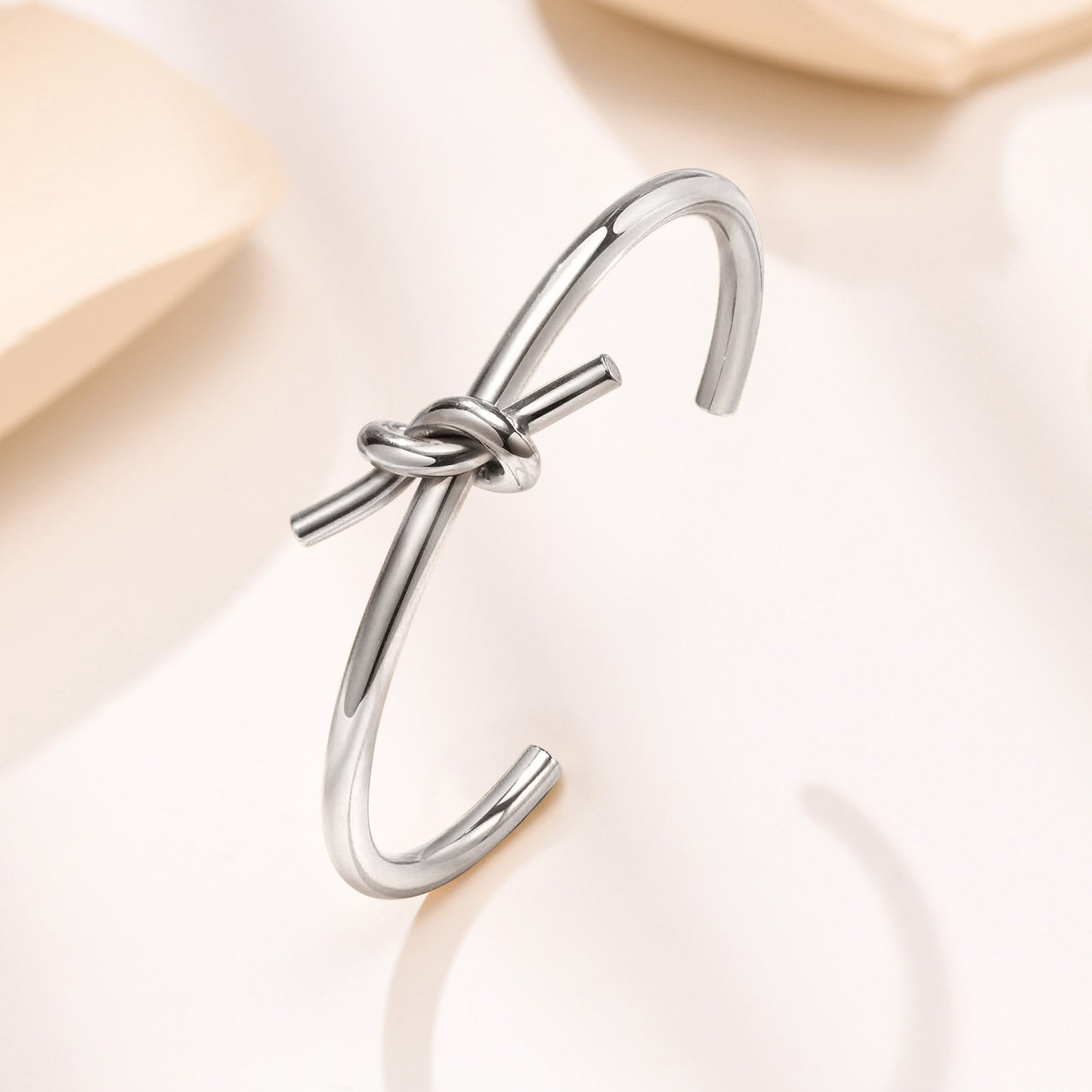 Foreign Trade Stainless Steel Knotted Bracelet Golden Women's Accessories