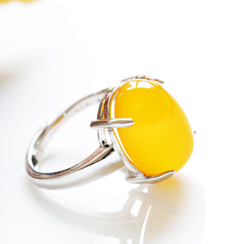 Sunshine Oval Chalcedony Ring