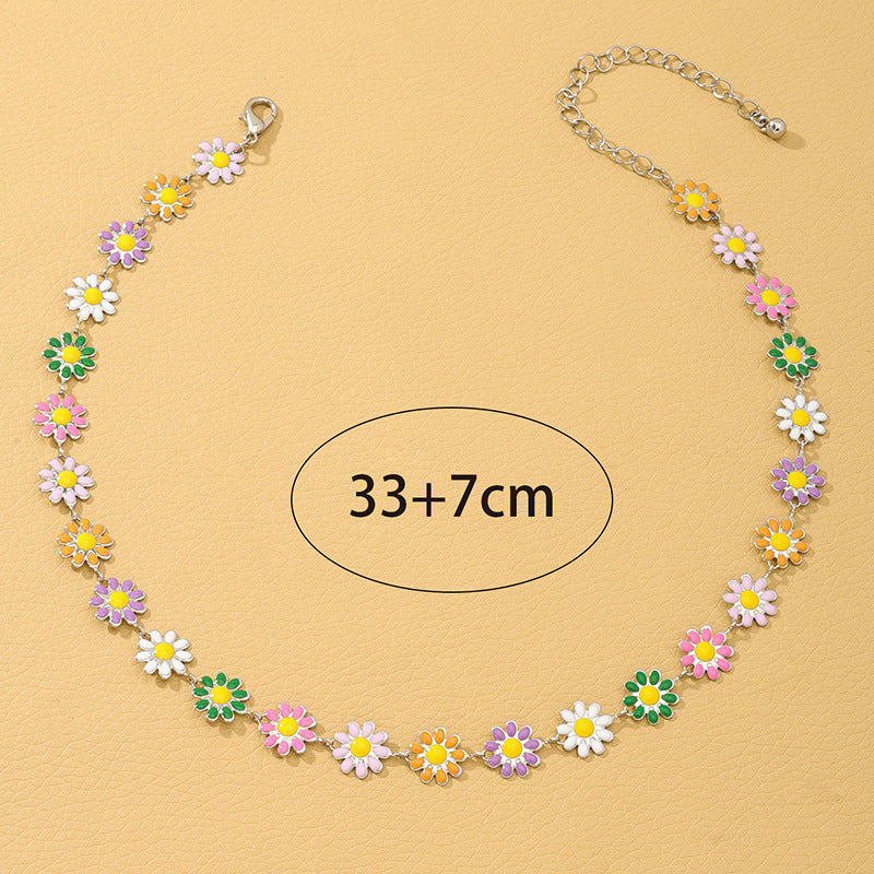 Retro Glazed Flower Collar Necklace from Vienna Verve by Planderful