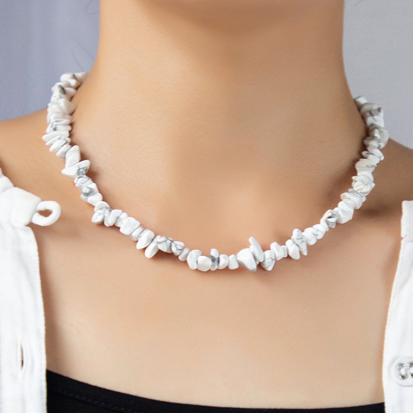 Innovative Stone Clavicle Chain Necklace Inspired by European and American Fashion