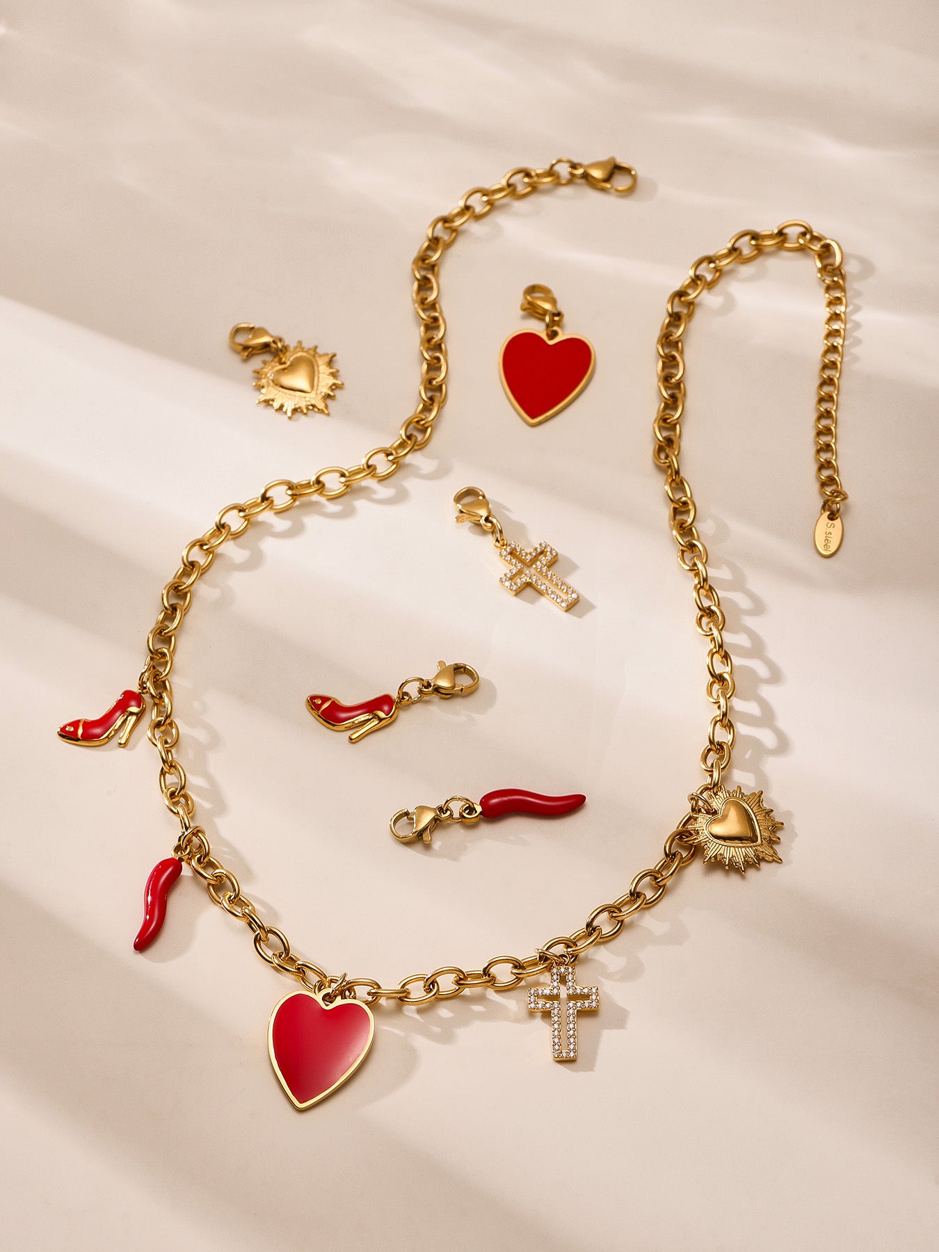 Planderful Everyday Genie Necklace For Fashion Lovers