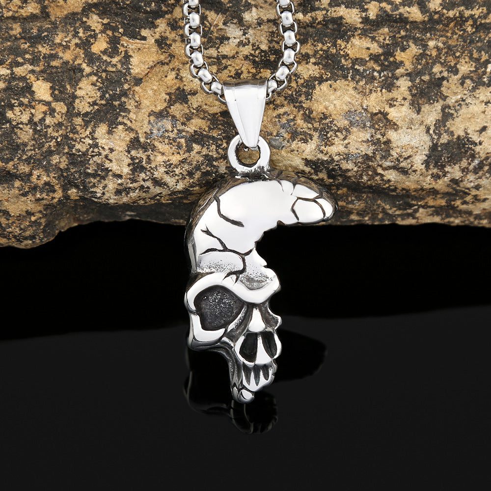 Foreign Trade New Retro Skull Titanium Steel Necklace for Men