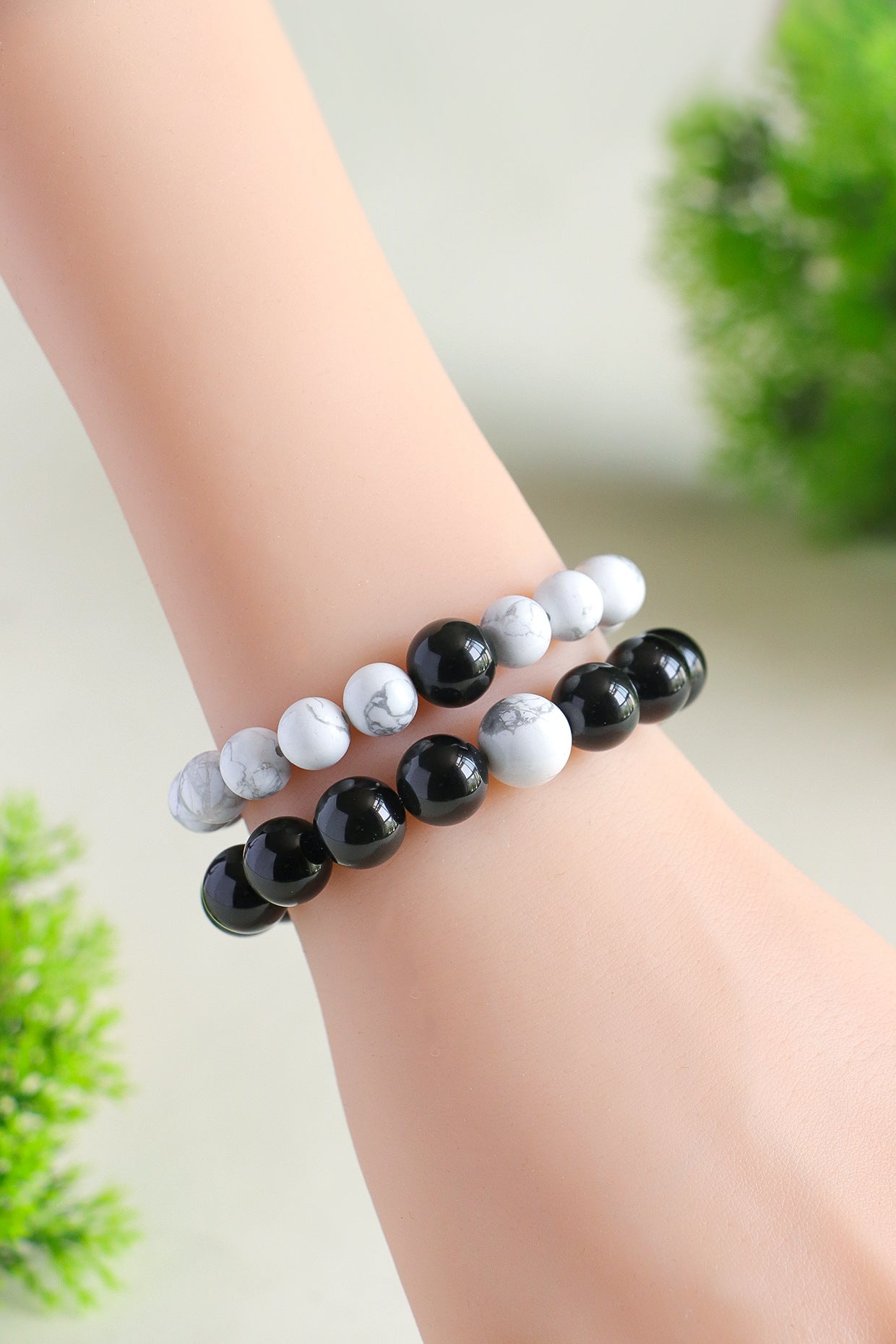 Planderful Fortune's Favor Bracelet – Elegant Obsidian Beaded Design
