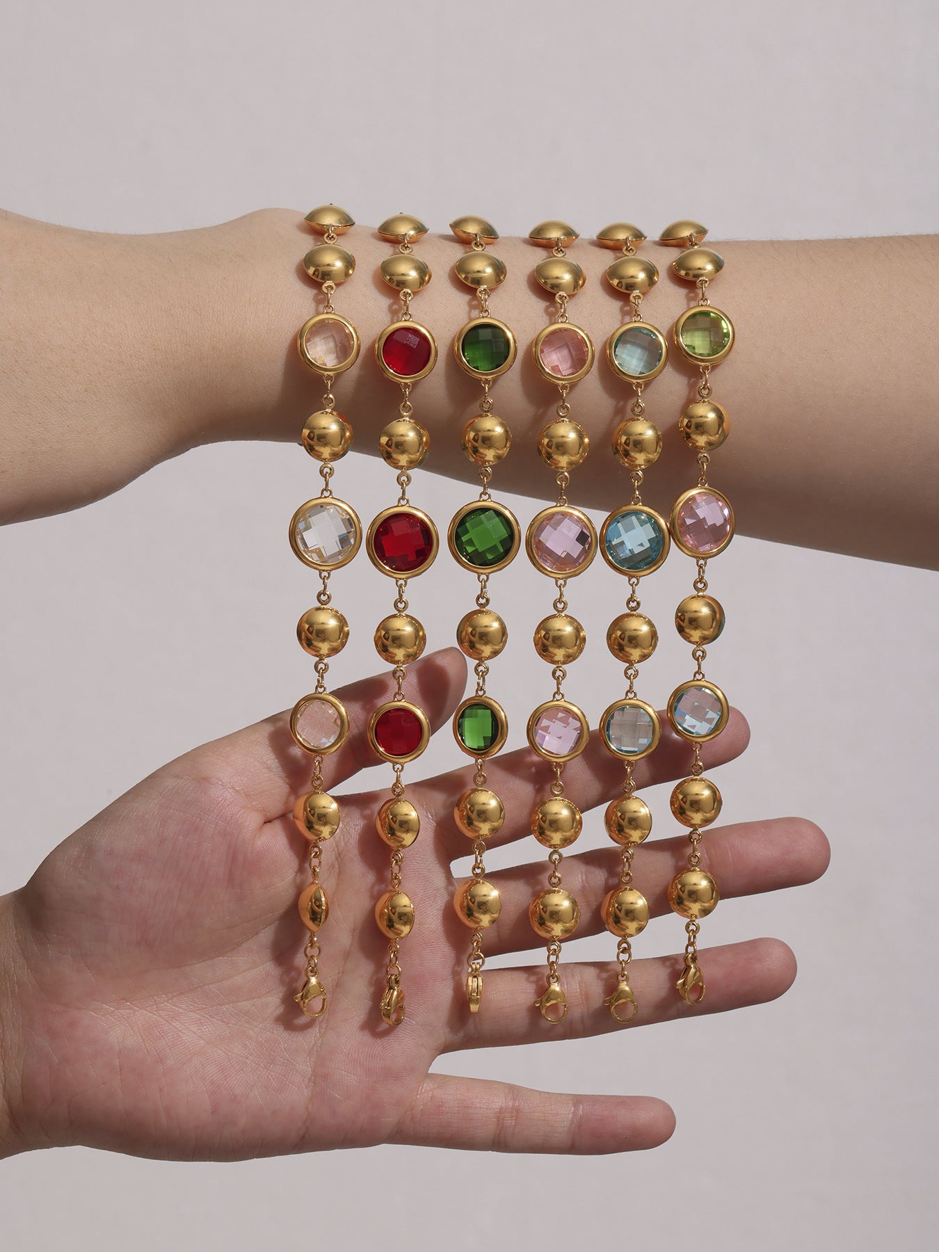 Planderful Everyday Genie Round Cut Glass Bracelet For Her