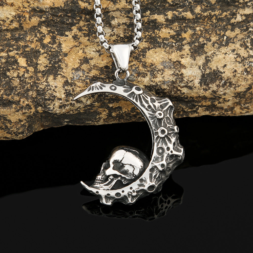 European And American New Moon Skull Titanium Steel Necklace For Men