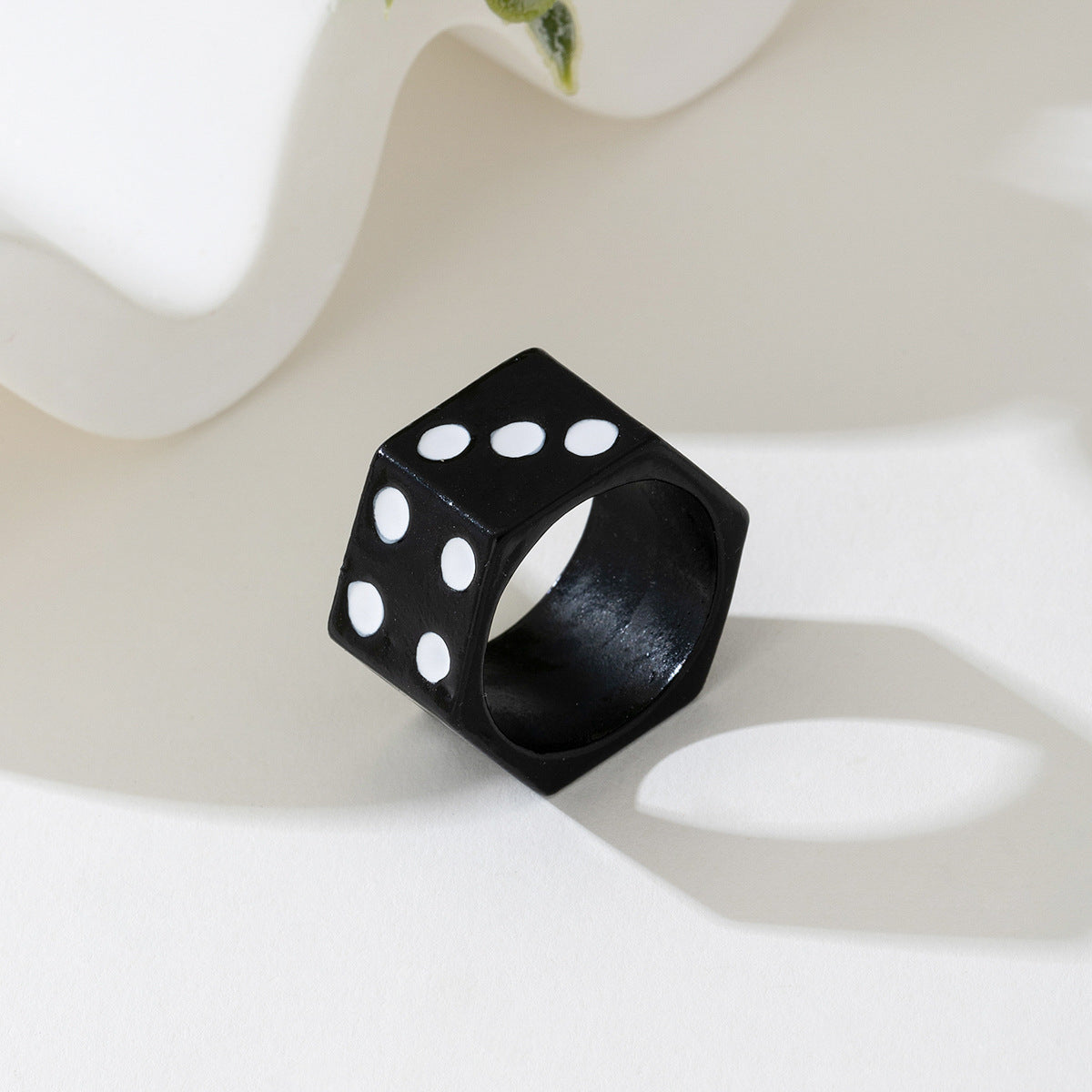Fashionable Personalized Resin Dice Ring for Women