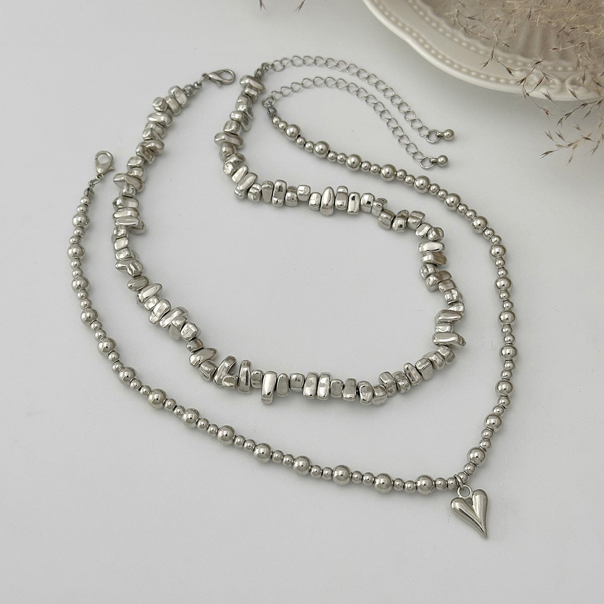 Irregular Heart Geometric Bead Necklace