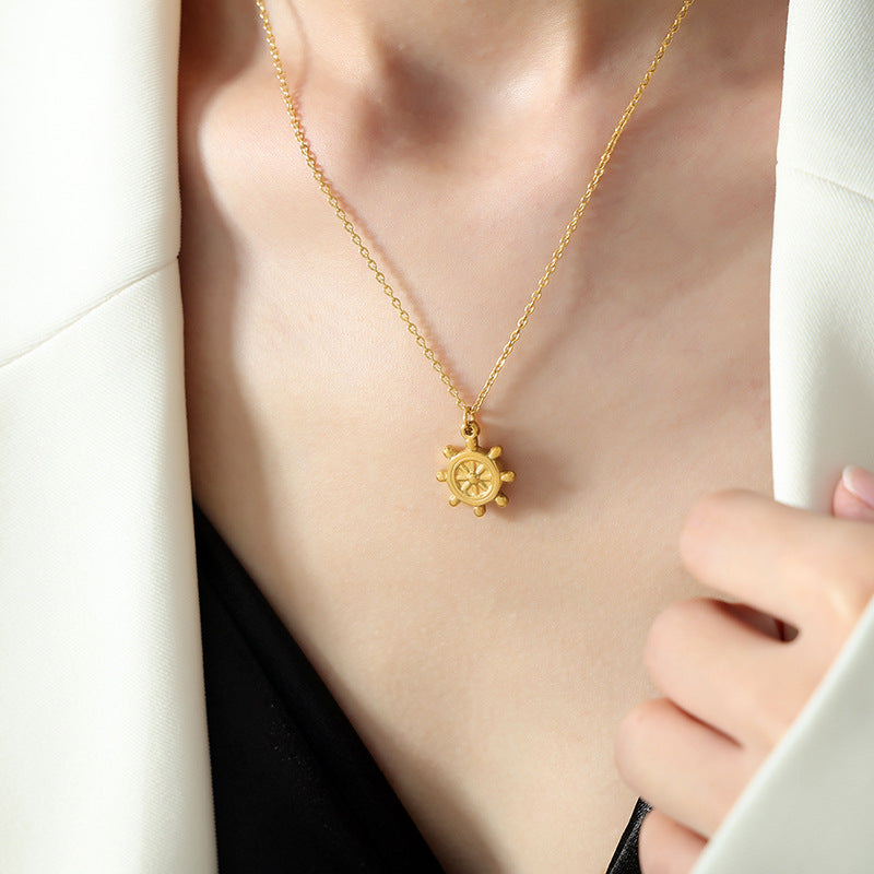 Exquisite European and American Style Gold-Plated Turntable Pendant Necklace for Women