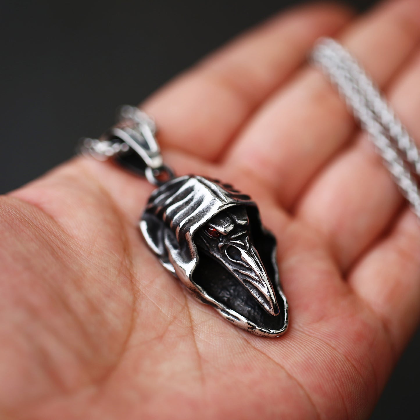 Stainless Steel Bird's Beak Doctor Pendant – Men's Titanium Steel Pendant Necklace