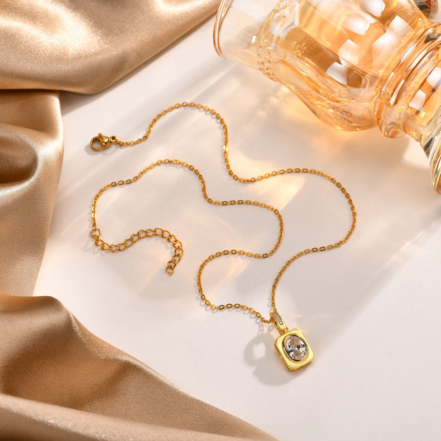 European And American Jewelry Blue White Zircon Necklace