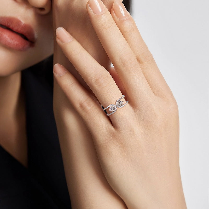 Planderful Classic Moissanite Sterling Silver Ring – Style 4