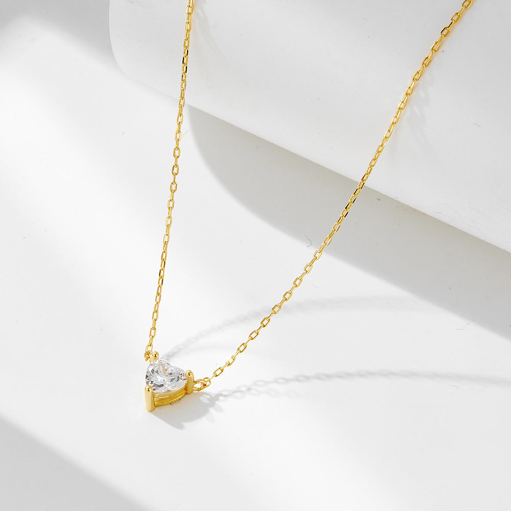 S925 Sterling Silver Classic Three-Claw Love Zircon Necklace Versatile Heart-Shaped Necklace