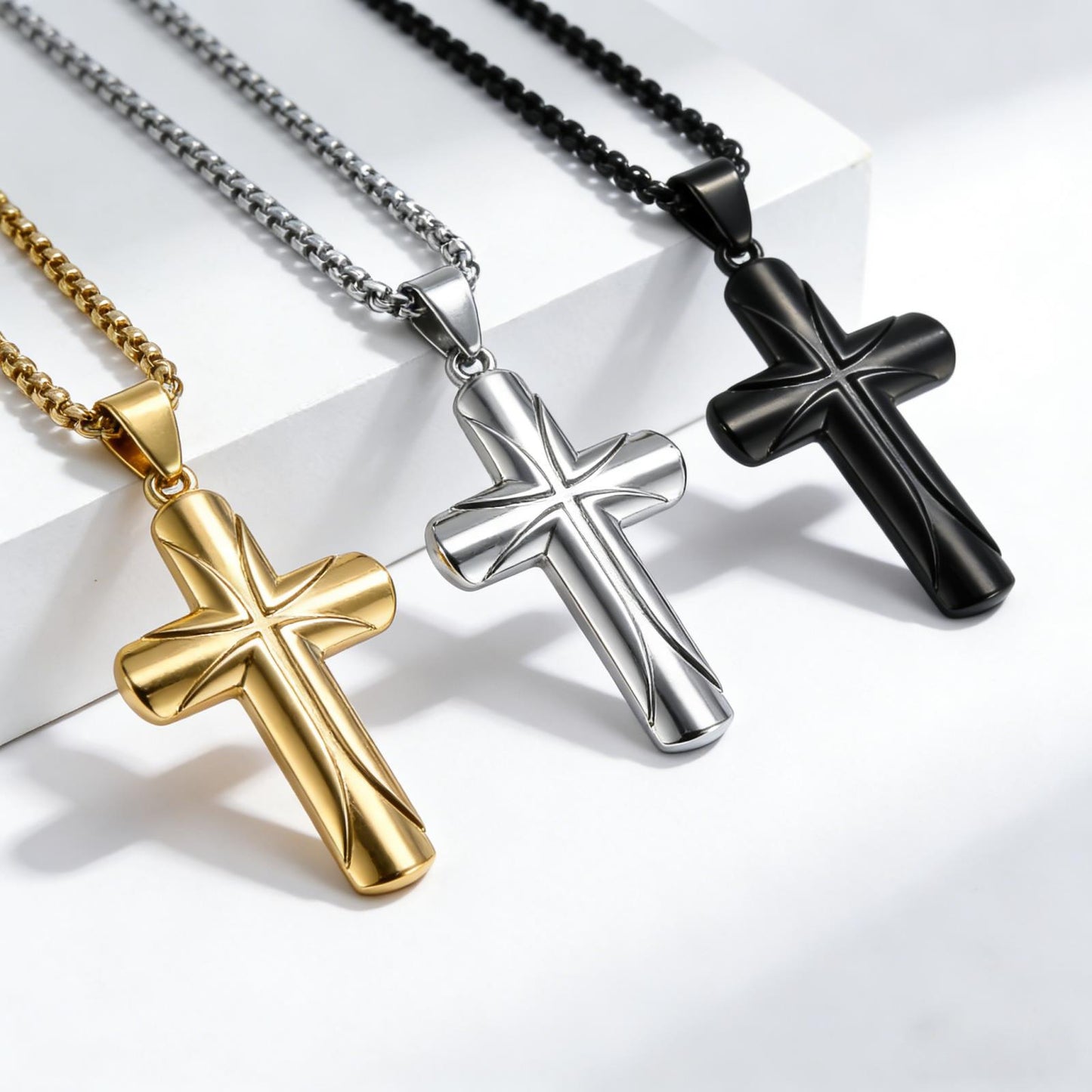 Personalized Stainless Steel Cross Necklace Planderful Everyday Genie Gift for Believers Unisex Fashion Pendant