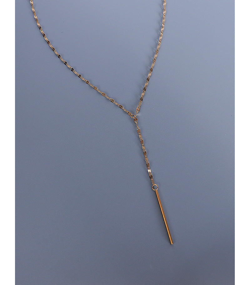 Exquisite French-inspired Collarbone Necklace with Y-Shaped Tassel in Titanium Steel and 18k Gold Plating