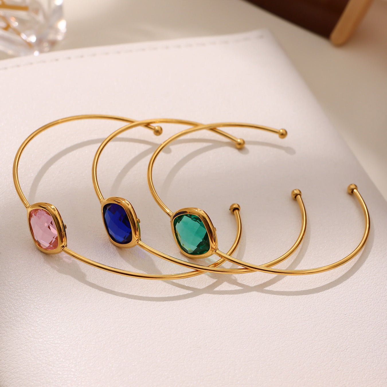 Planderful Czech Glass Open Bracelet For Women Light Luxury