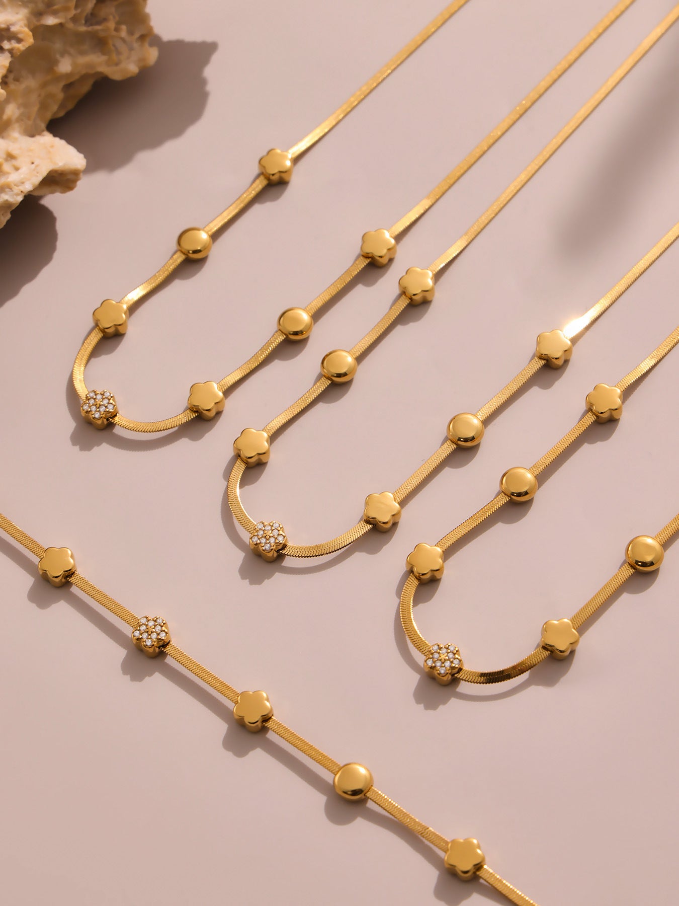 Planderful 18K Gold Zircon Collarbone Necklace Women