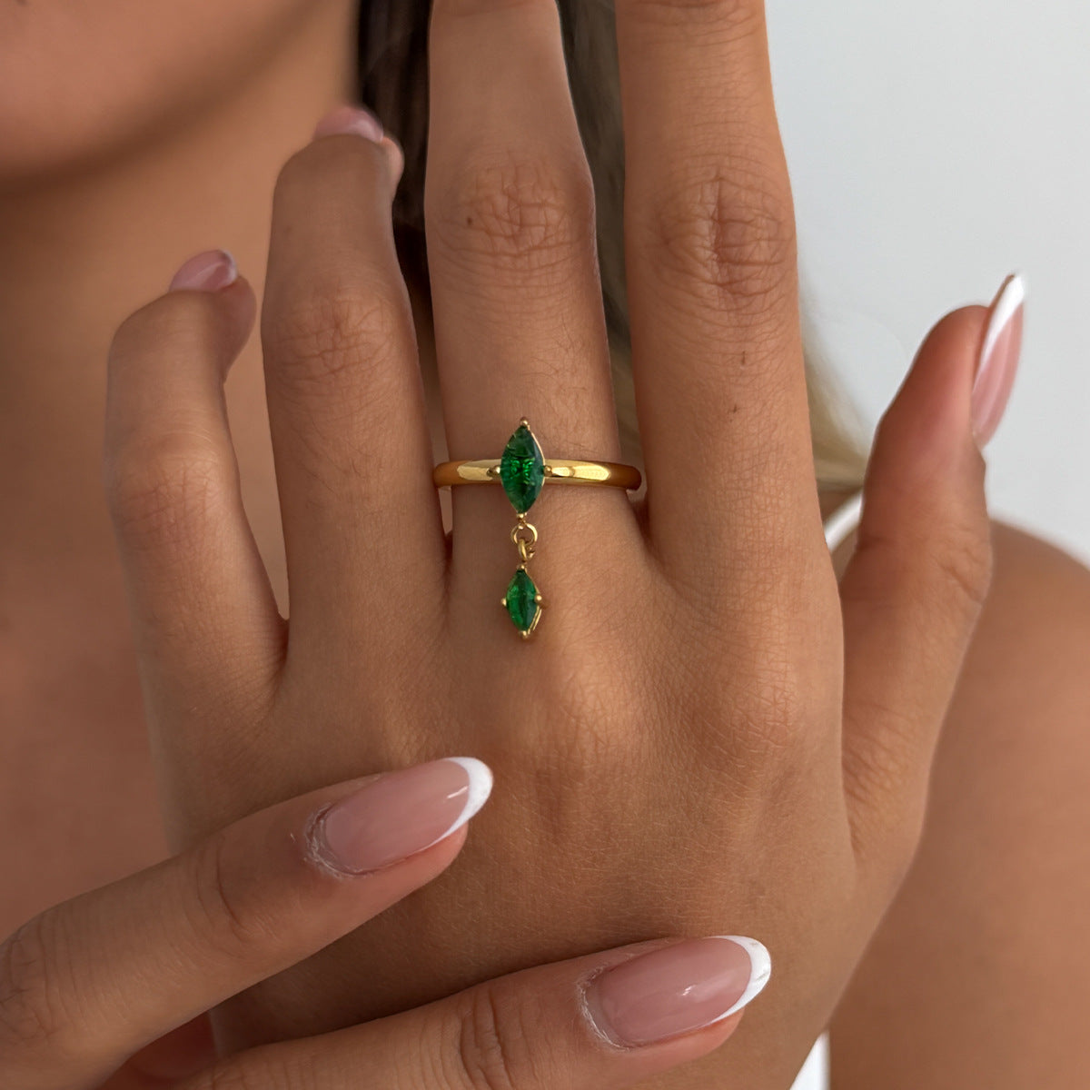 Planderful Stainless Steel Zircon Rhombus Fringed Statement Ring For Fashion Forward Women
