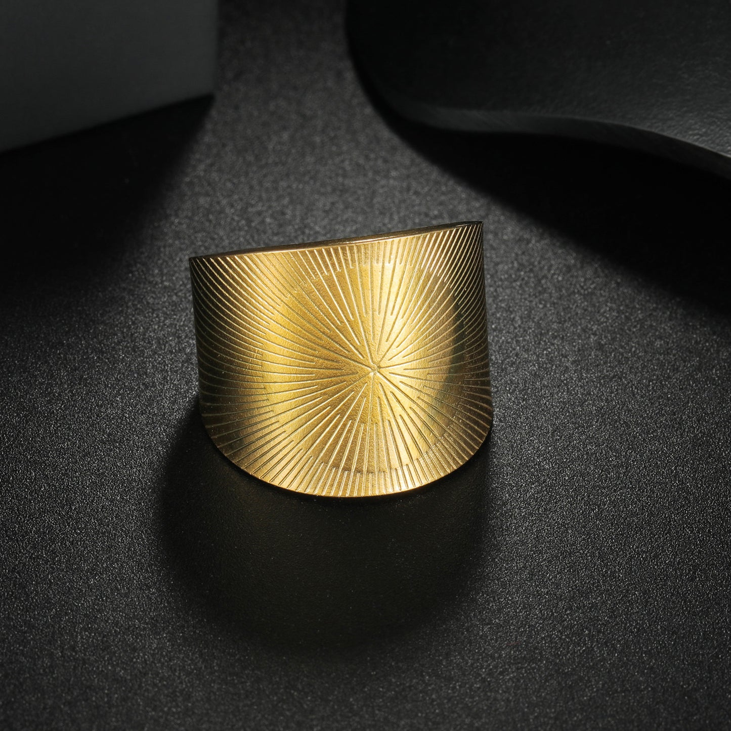 Geometric Ray Stripe Ring Stainless Steel Adjustable Unisex Gift For Couples Planderful Everyday Genie