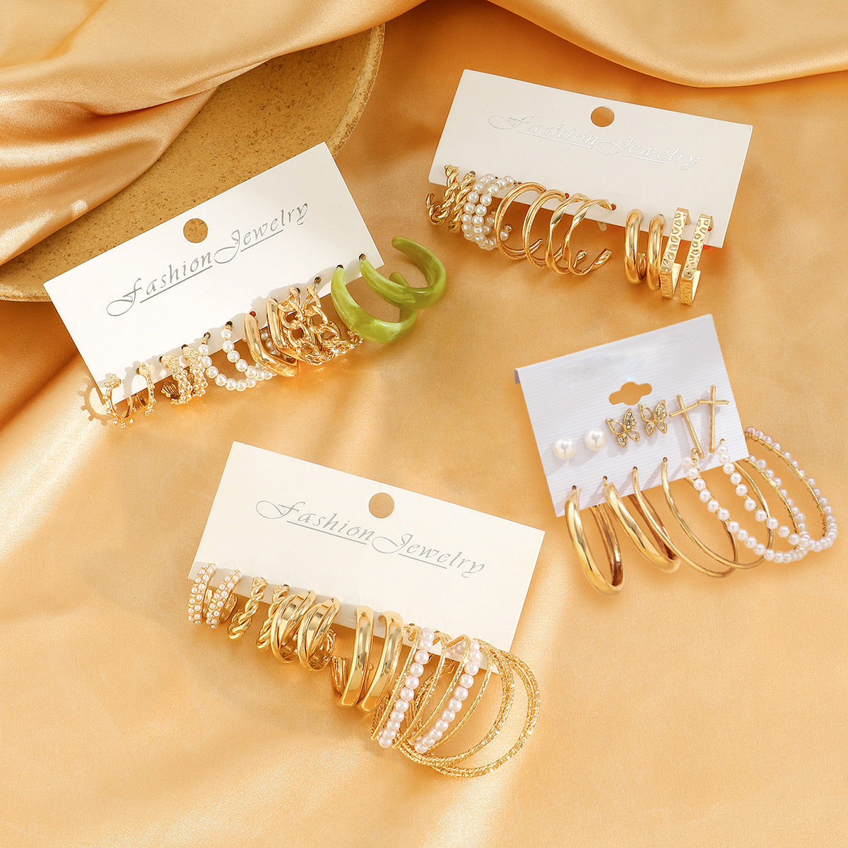 Elegant Circular Ring and Imitation Pearl Earrings Set for Women from Planderful Vienna Verve Collection