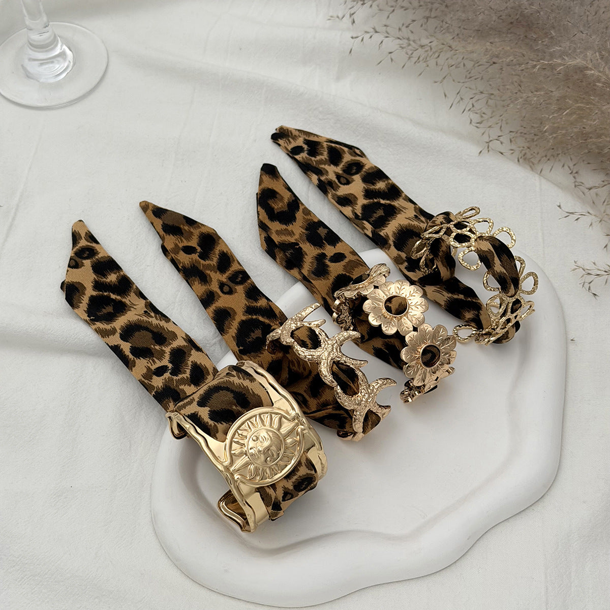 Planderful Silk Scarf Opening Bracelet Vintage Retro Gold Tone For Women Starfish Flower Engraved