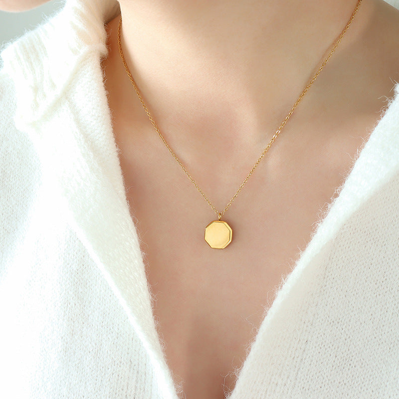 Chic Titanium Pendant Necklace with Brushed Finish - Elegant Women's Jewelry Piece