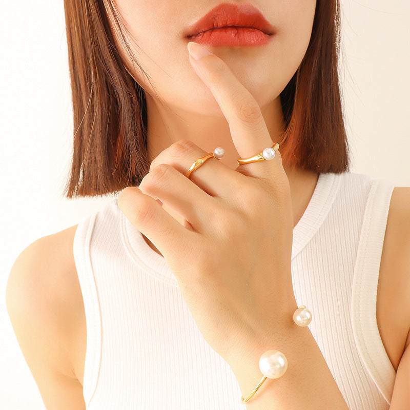 Golden Retro Pearl Ring - Elegant French Style Titanium Steel Jewelry