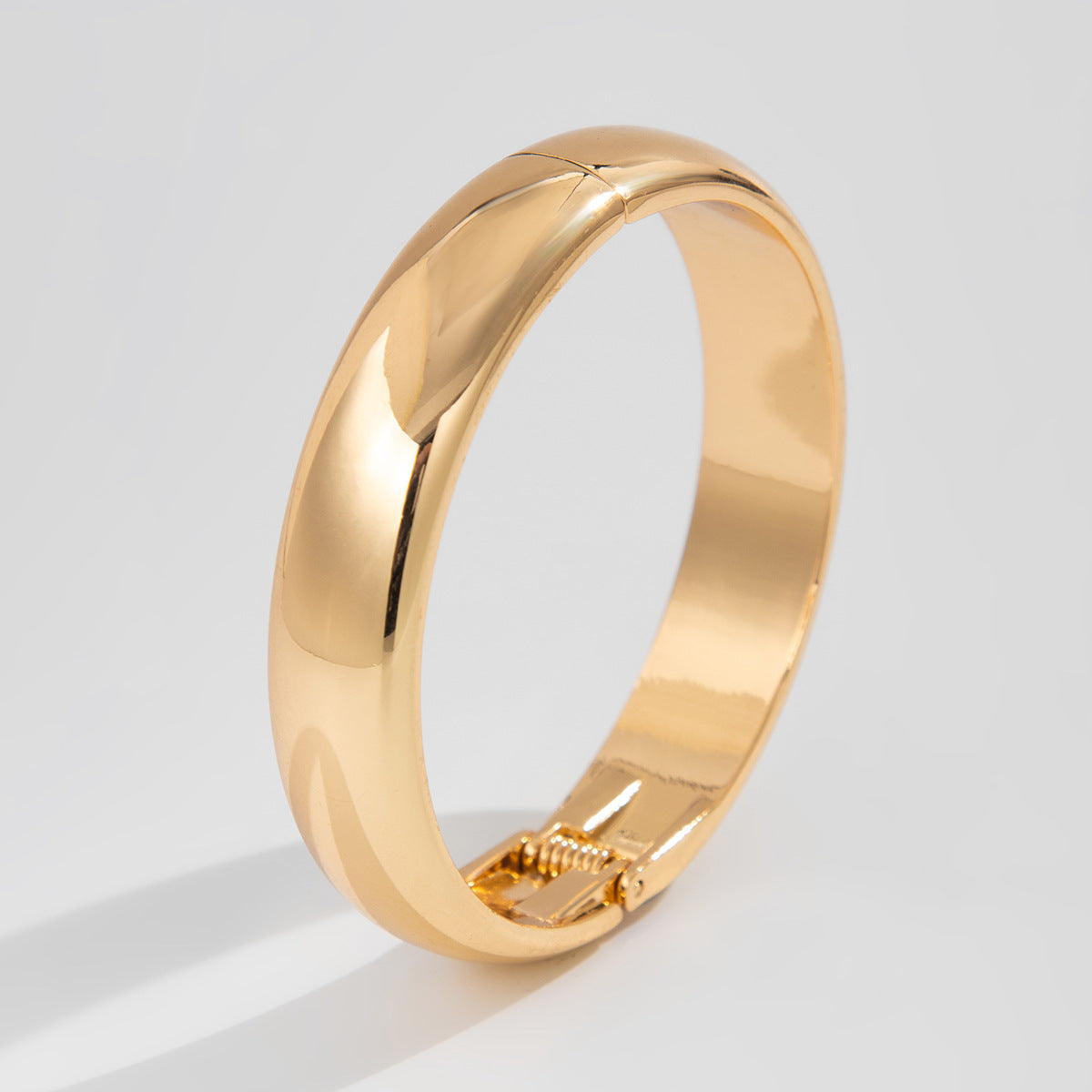 Exaggerated Water Ripple Smooth Surface Wide Bracelet Alloy Ring Bracelet