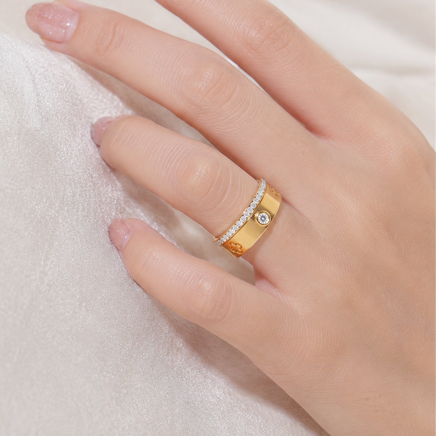 Planderful Interlocking Zircon Ring Stainless Steel Couple Ring Gold And Silver Two Tone Unisex Everyday Genie