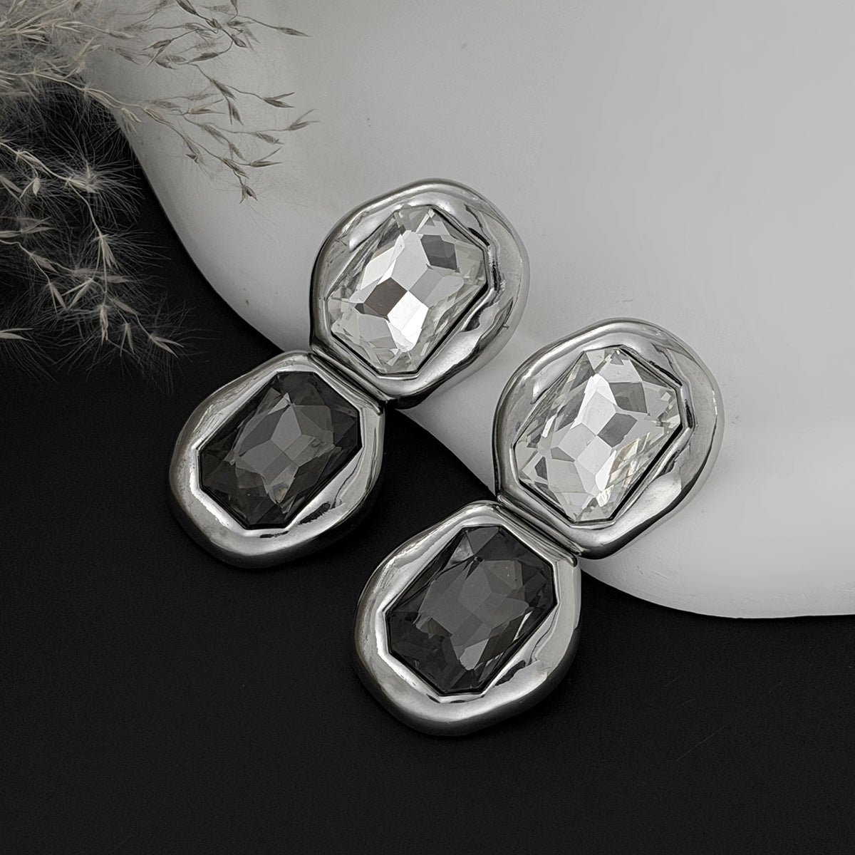 Planderful Gemstone Stud Earrings Two Color Zircon Splicing Design For Modern Women