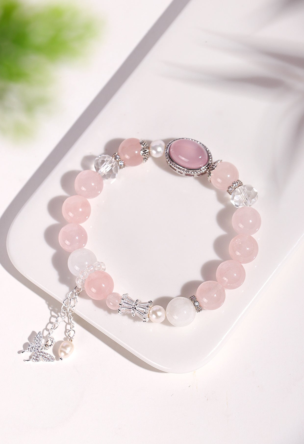 Planderful Fortune's Favor Bracelet – Elegant Freshwater Pearl and Crystal Design
