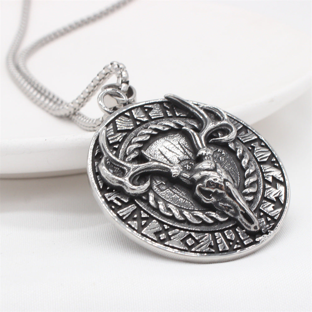 Planderful Everyday Genie – European and American Retro Christmas Deer Head Men's Titanium Steel Pendant Necklace