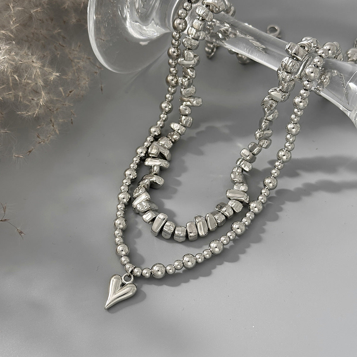 Irregular Heart Geometric Bead Necklace