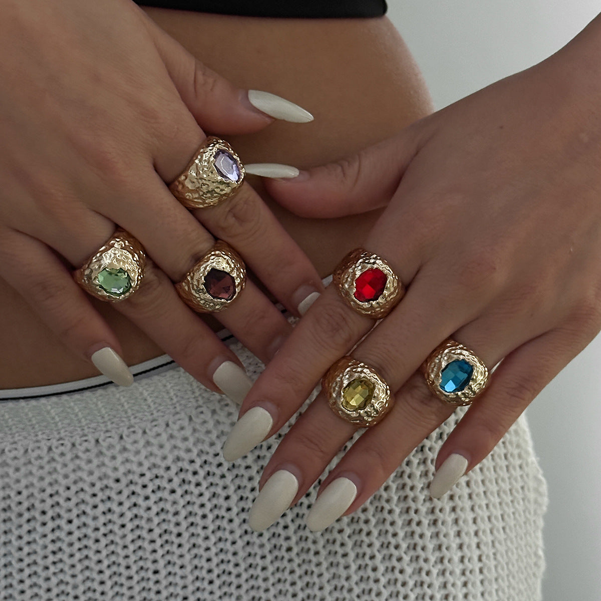 Planderful Vienna Verve Ring – Exaggerated Punk Geometric Design