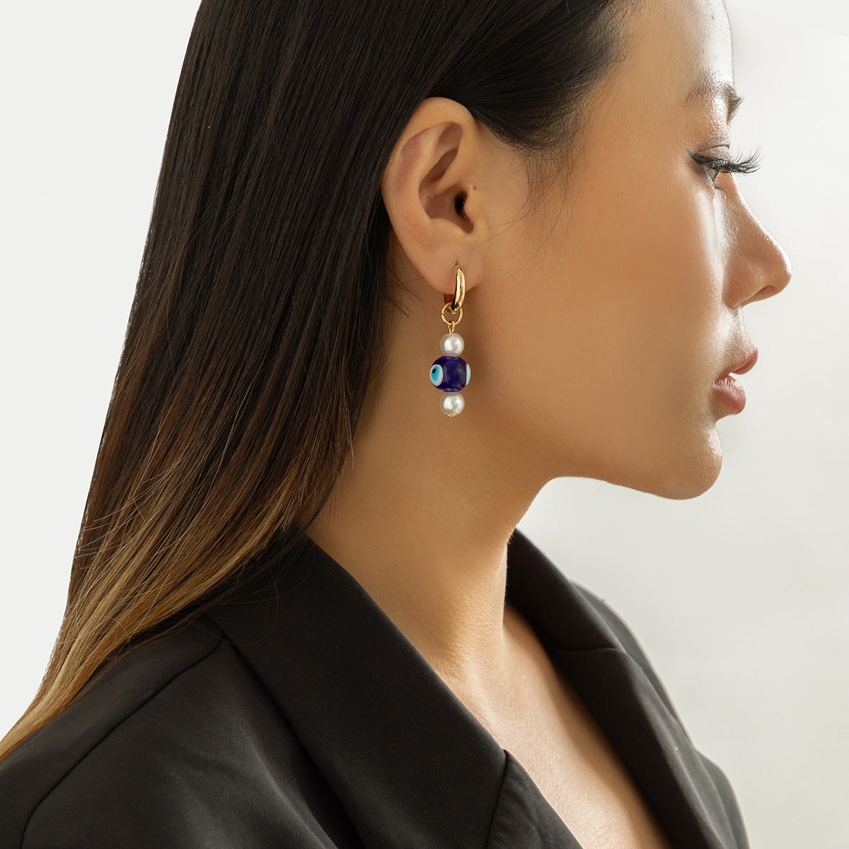 Short Retro Eyes Beaded Earrings with Faux Pearl Accents