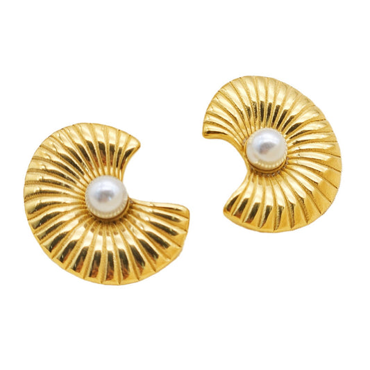 Planderful Gold Plated Striped Pearl Scalloped Earrings Stainless Steel For Fashion Forward Women Elegant Statement