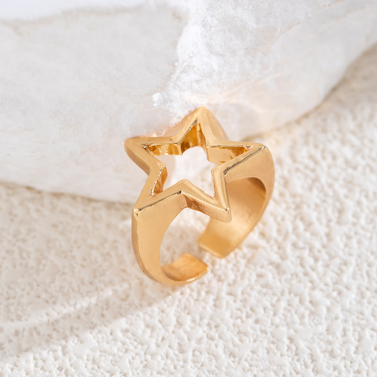Planderful Vienna Verve Five Point Star Ring Set For Women Metal Hollow Geometric Statement