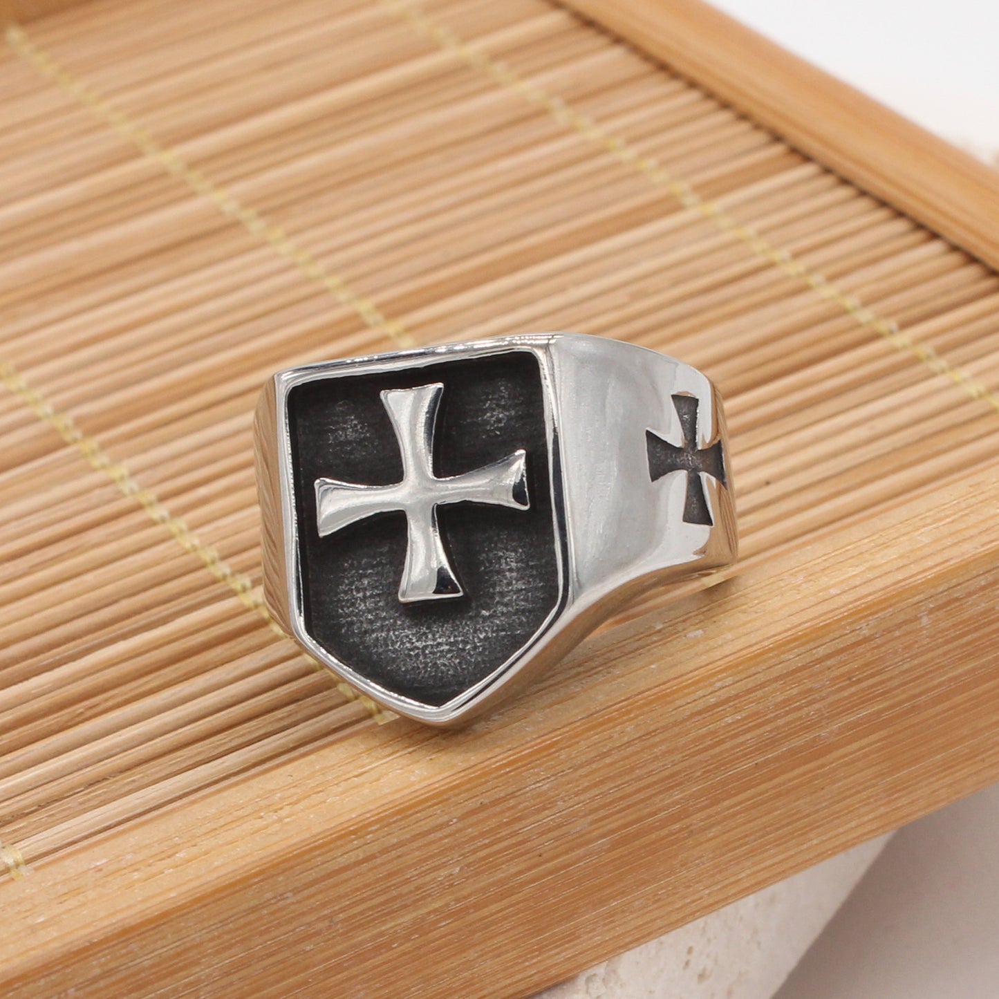 Planderful Titanium Steel Ring For Men Unisex Cross Shield Domineering Retro Style Durability