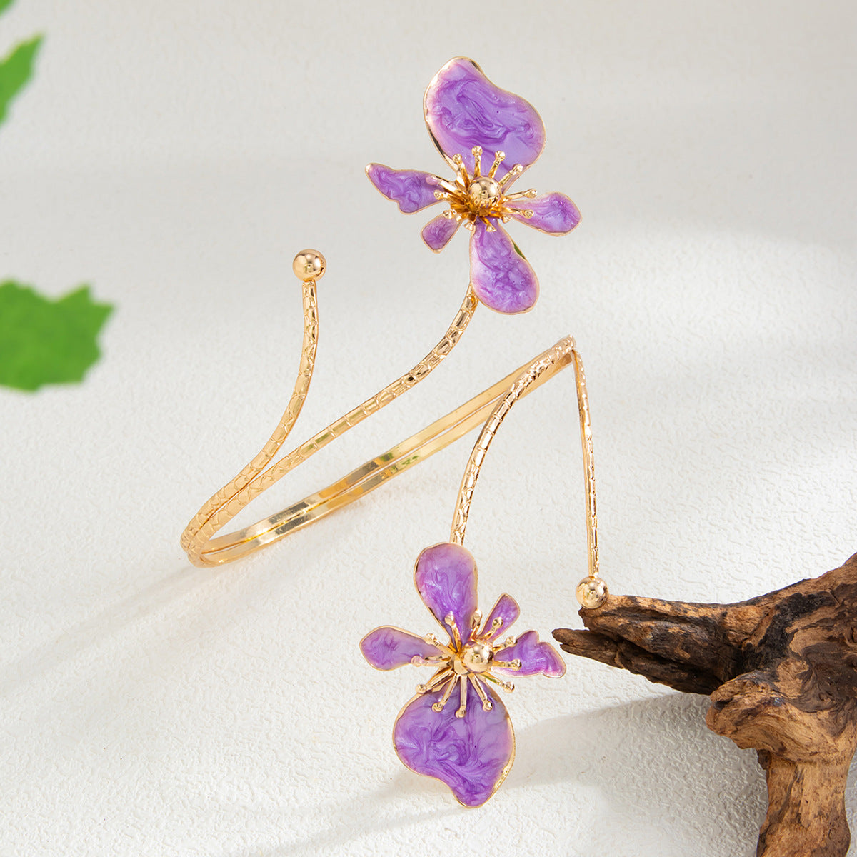 Planderful Vienna Verve Dripping Flower Open Arm Bracelet Adjustable Exotic Petal Winding Jewelry For Women