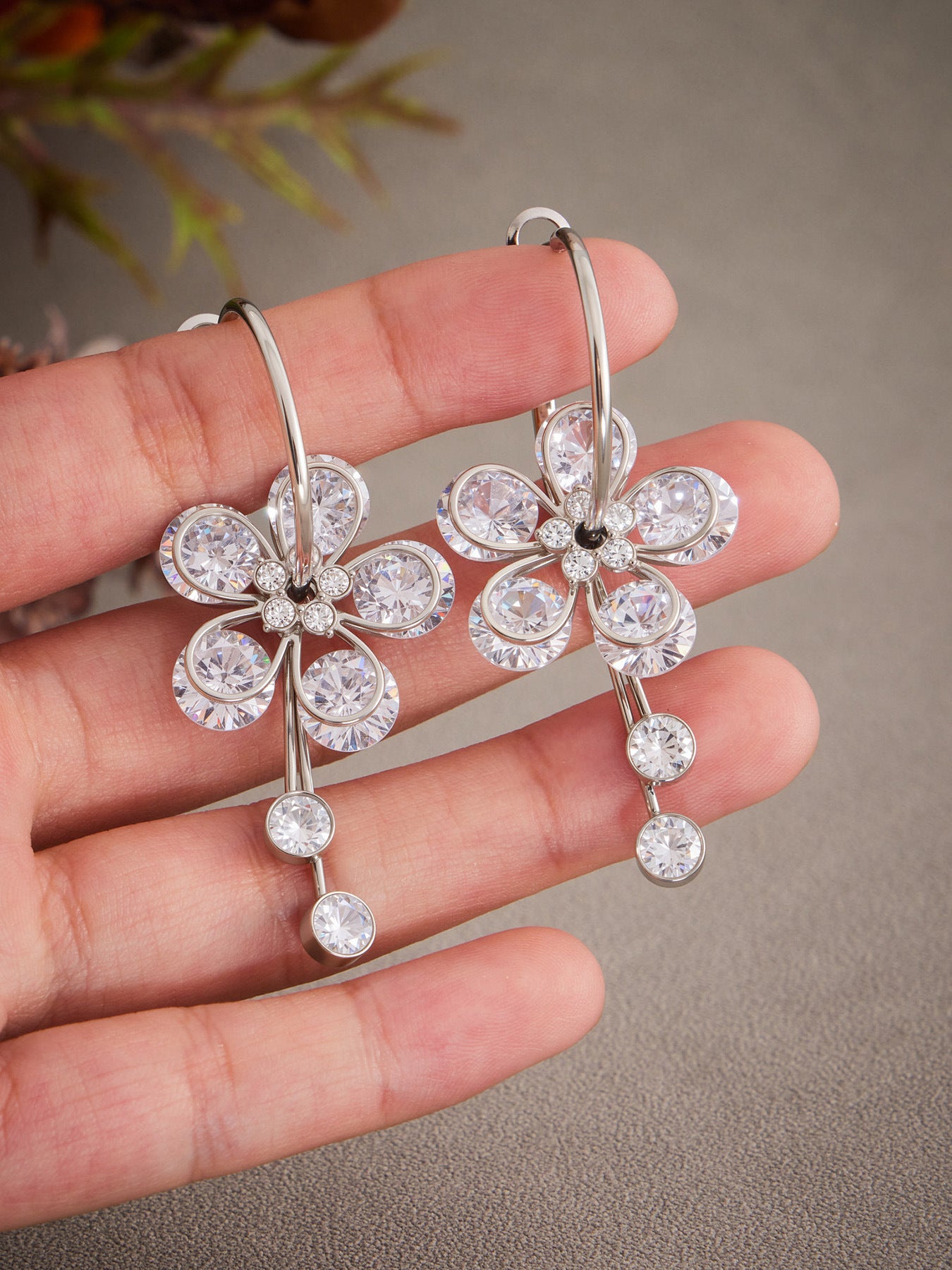 Planderful Zircon Fringed Earrings Gold Plated Glam Women