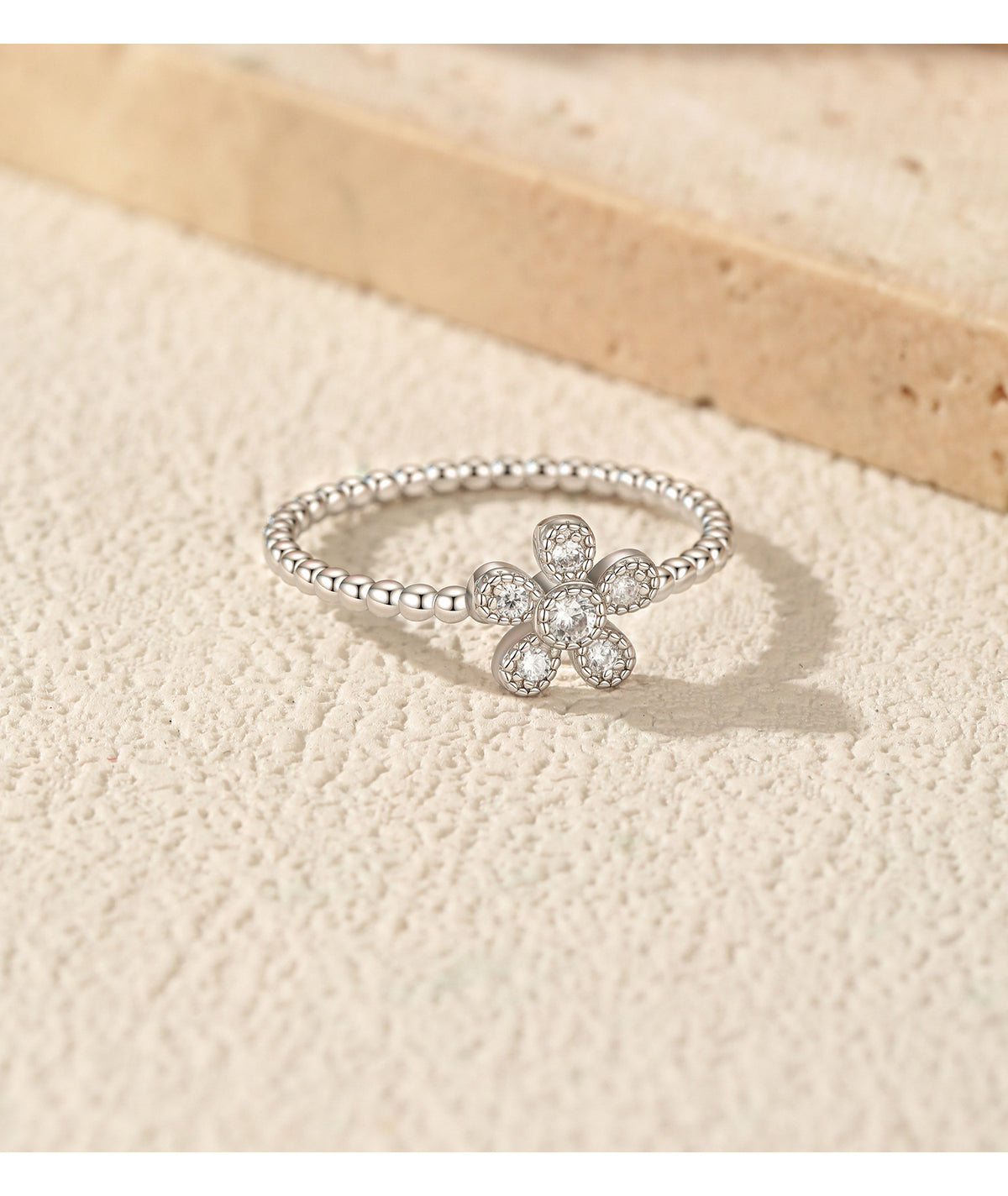 S925 Sterling Silver Twisted Moissanite Stacking Band