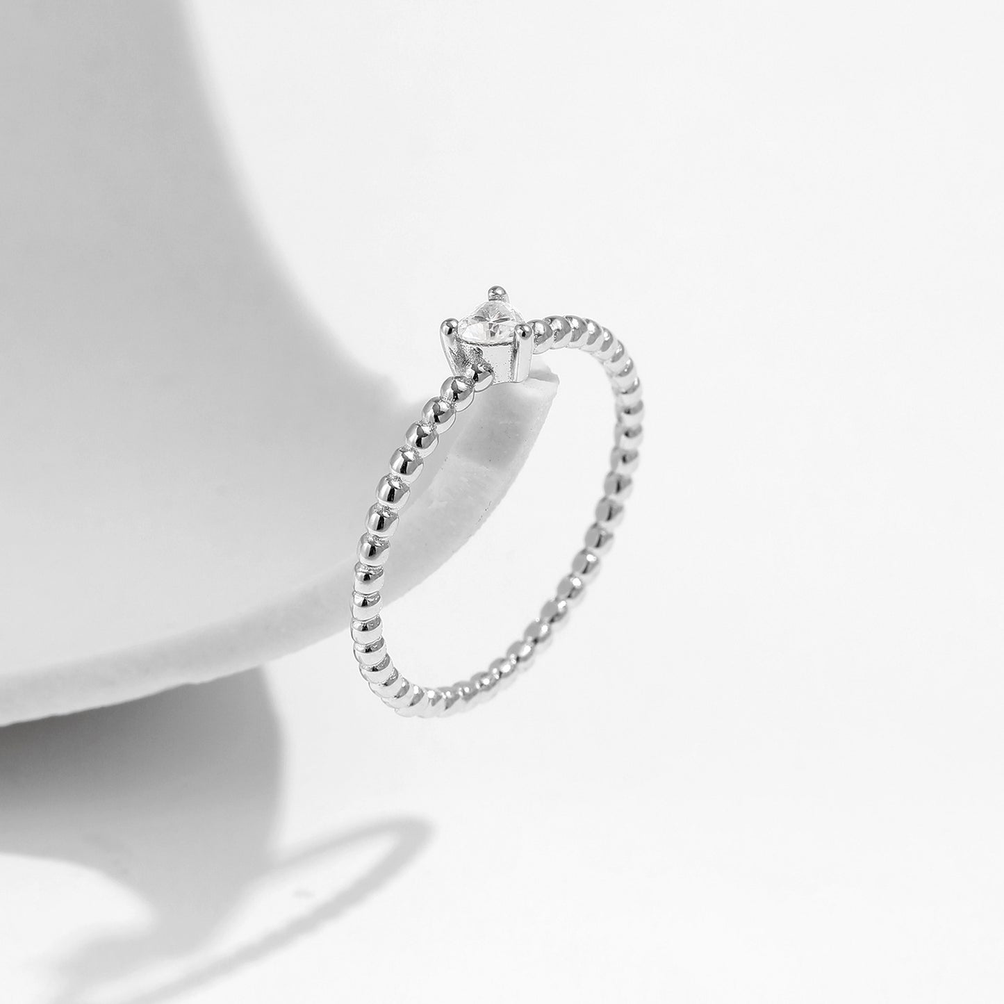 Planderful Moissanite Sparkling Ring – Premium Light Beads Design