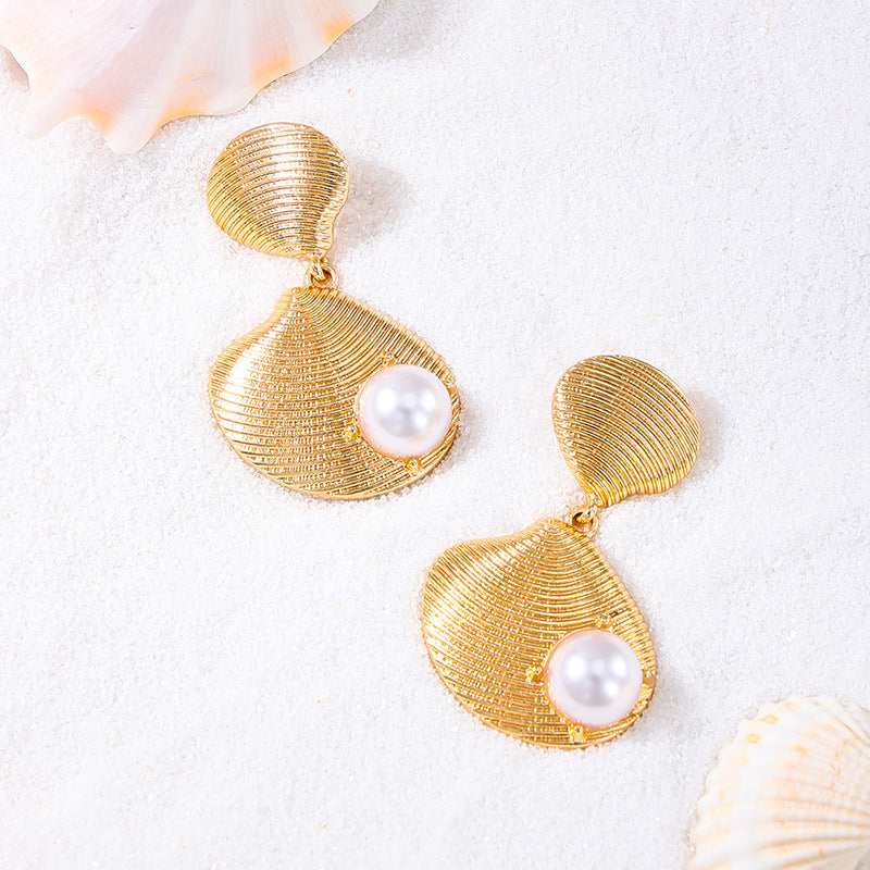 Planderful Vienna Verve Earrings – Elegant Metal Texture with Pearl Embellishments