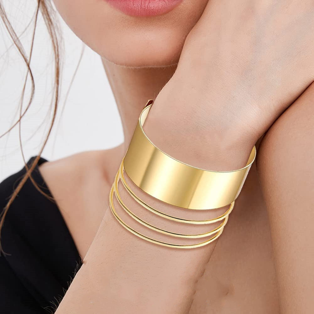 Exaggerated Club Night Metal Bracelet with Open Amazon Buckle