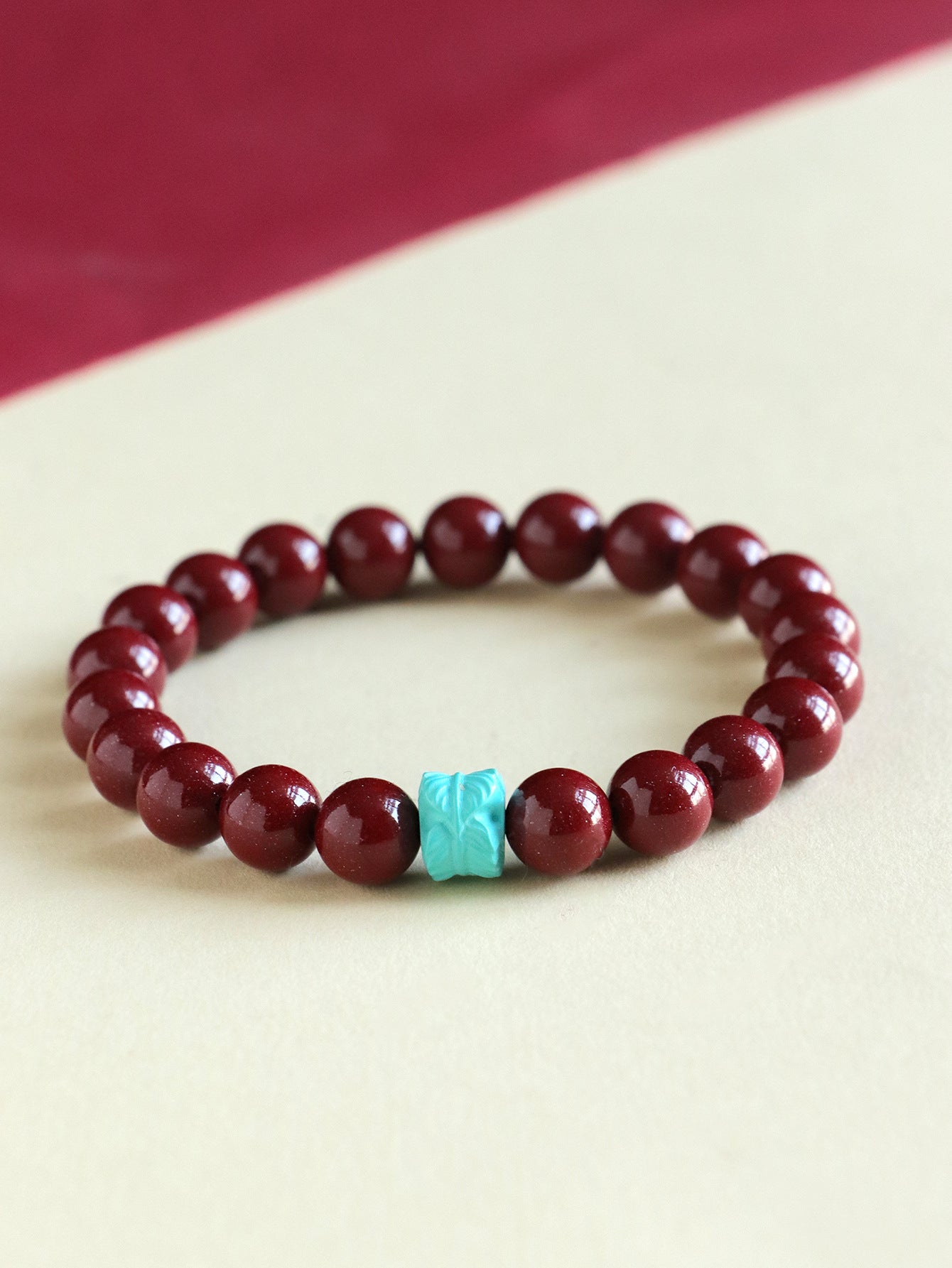 Planderful Fortune's Favor Bracelet – Elegant Cinnabar Mosaic Design