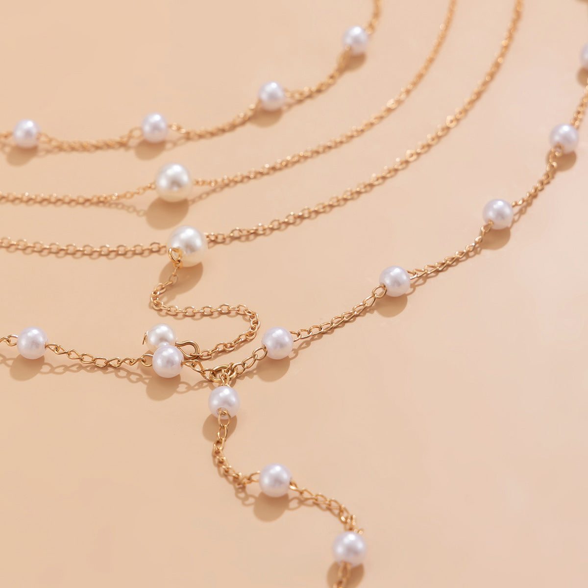 Planderful Vienna Verve Necklace – Elegant Y-Shaped Imitation Pearl Design
